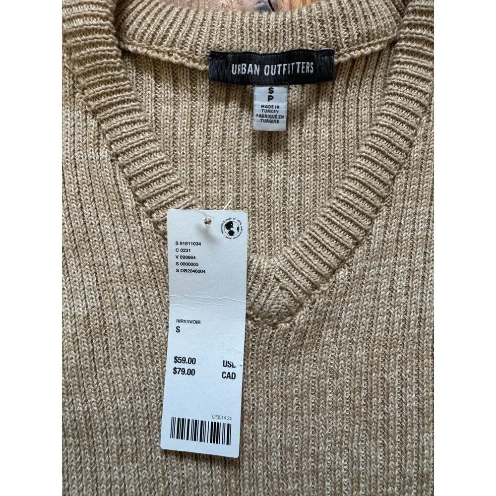 NWT Urban Outfitters Beige Sleeveless Knit Sweater Vest Tank Top Size Small NWT